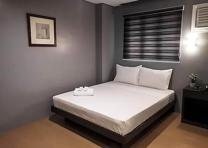 The Chipper Quezon 3*