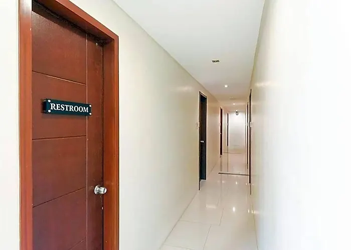 Hotel The Chipper Quezon